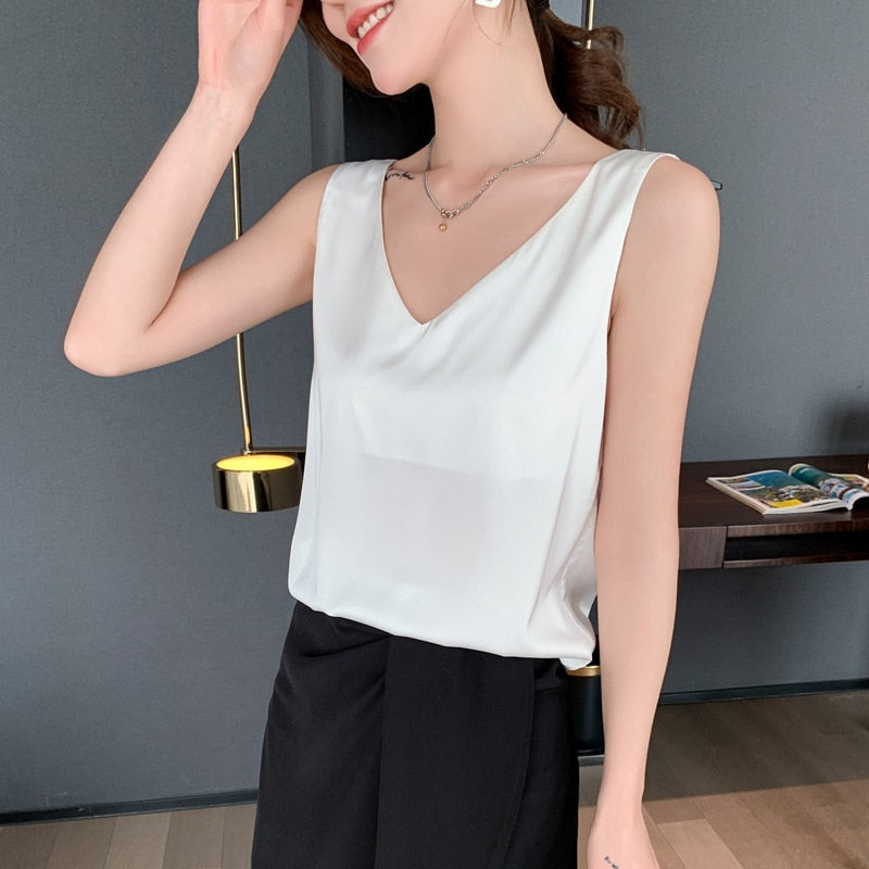 Ladies Silk Suspenders Solid Satin Vest Spring Autumn 2022 New Wild Pullover Tops Women Interior Front/Rear V-Neck Summer Thin